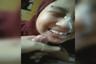 Jilbab Coklat Facial Crot Di Muka Viral